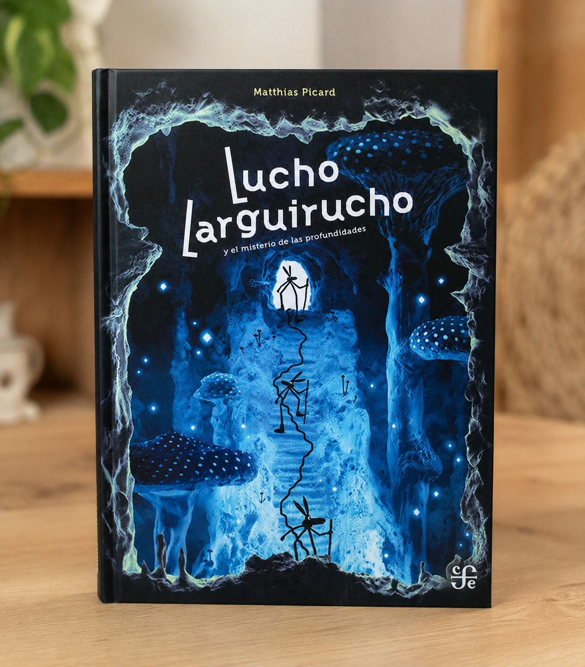 Libro Lucho Larguirucho